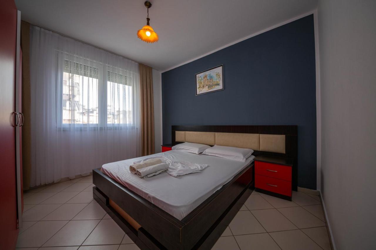 Hotel Vera Kryemëdhej Екстериор снимка