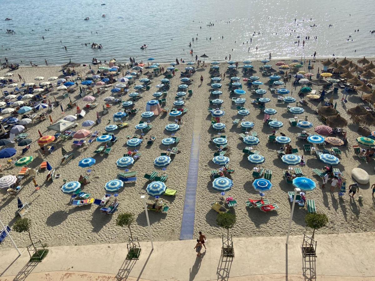 Hotel Vera Kryemëdhej Екстериор снимка