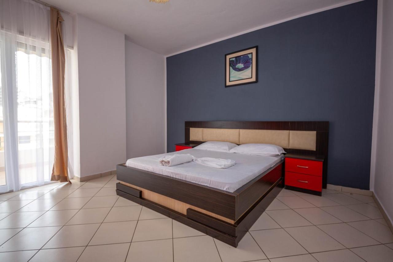 Hotel Vera Kryemëdhej Екстериор снимка