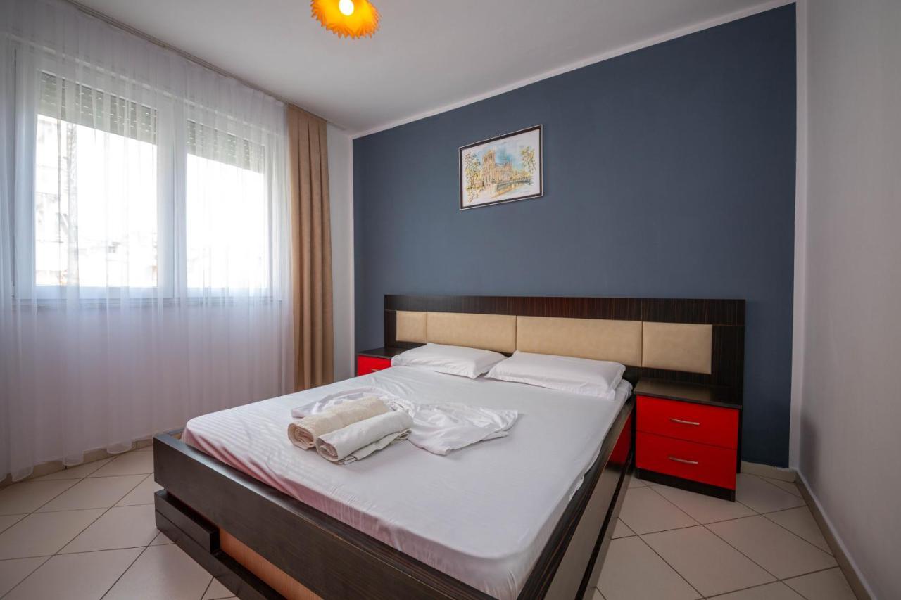 Hotel Vera Kryemëdhej Екстериор снимка
